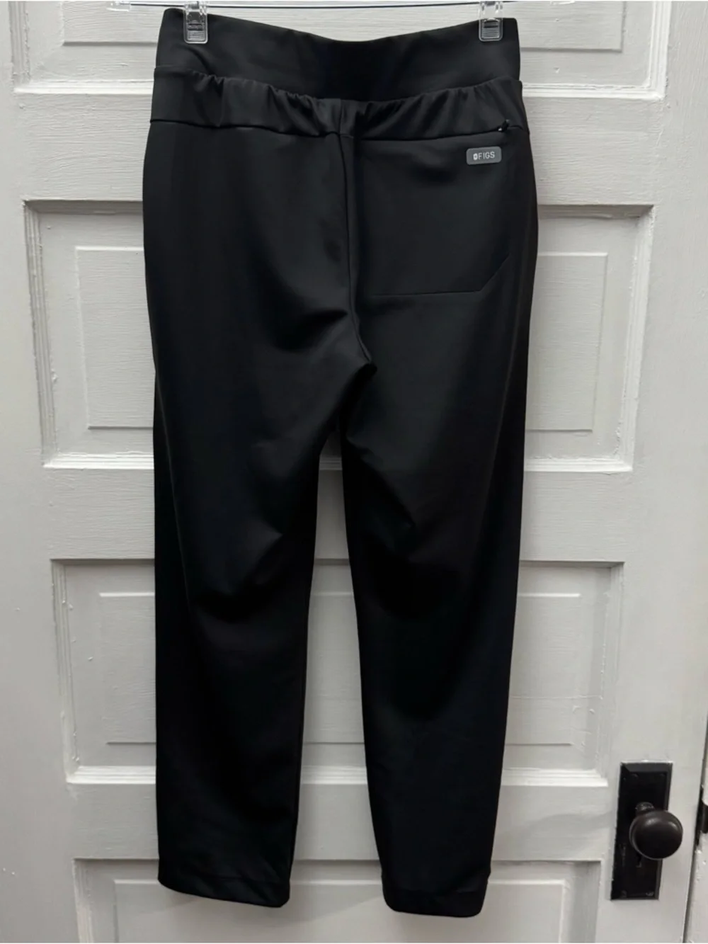 FIGS Black Jogger Scrub Pants Stretch Tapered Medical Small - Picture 5 of 10